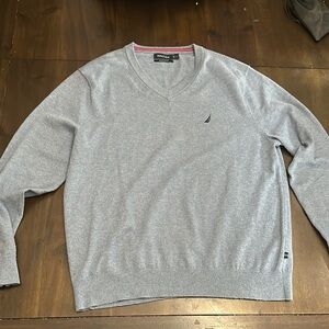 Nautica Men's Gray V-Neck Sweater